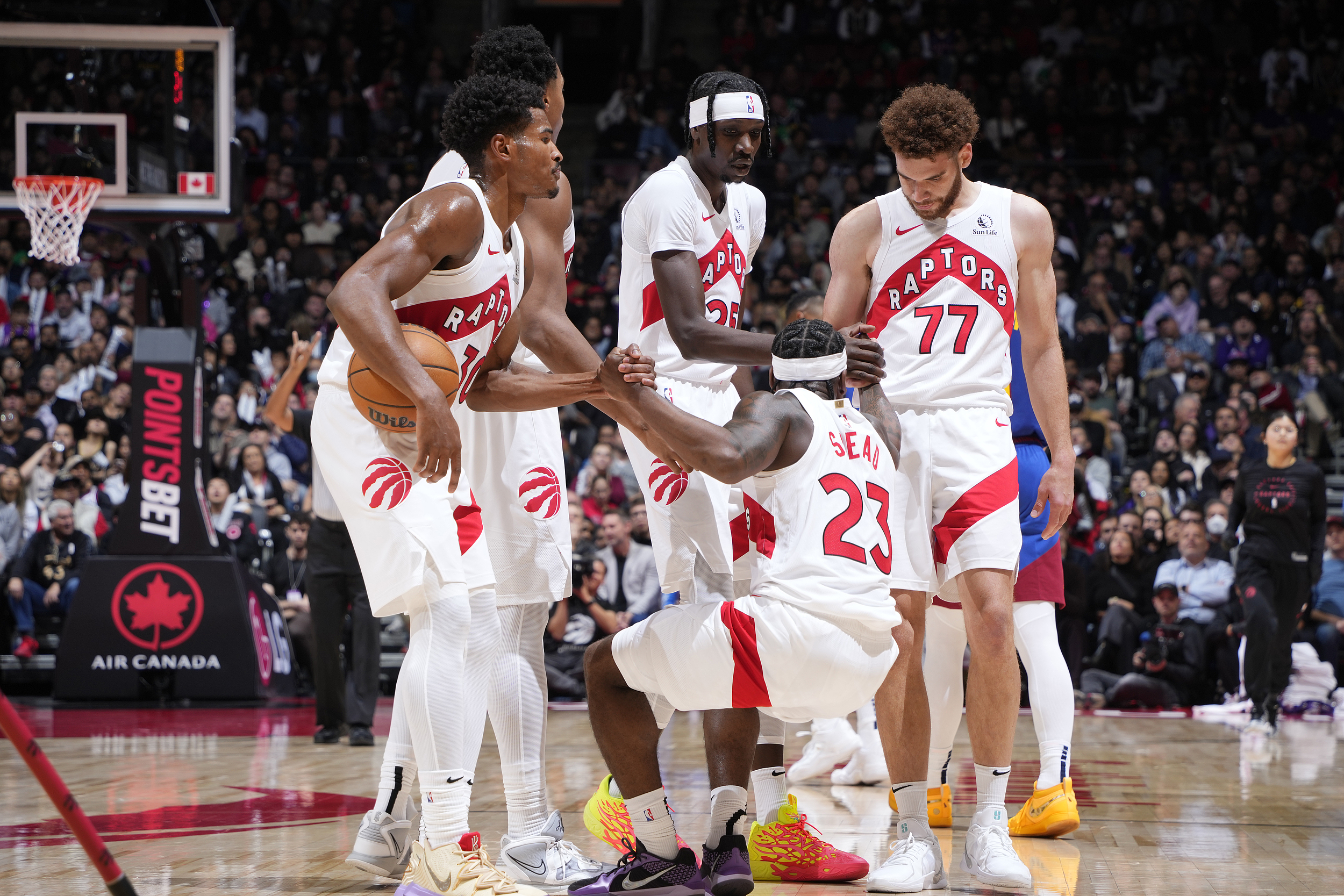 猛龙胜魔术，保持东部榜首位置的简单介绍