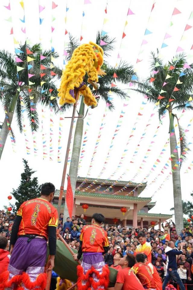 紧张节奏锦上添花，比赛精彩绝伦的简单介绍
