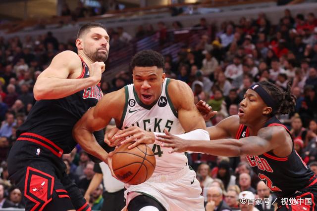 关于雄鹿队轻松战胜对手，士气高涨迎接下一战的信息