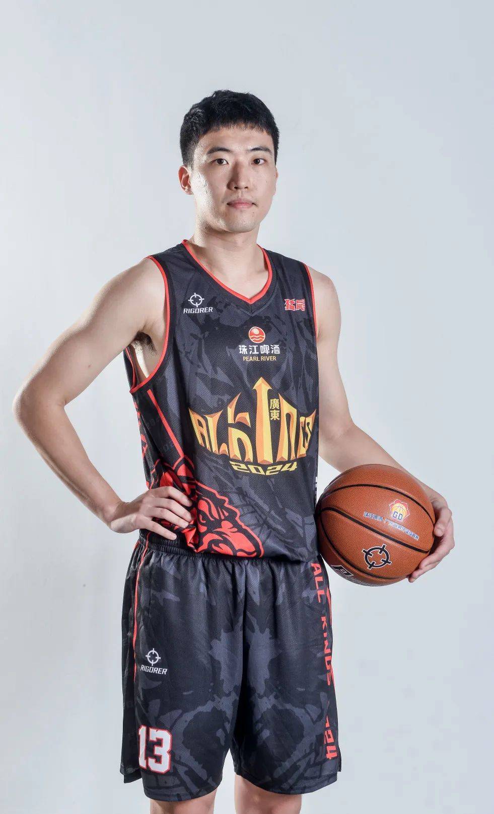 新晋球王成为焦点，实力备受瞩目