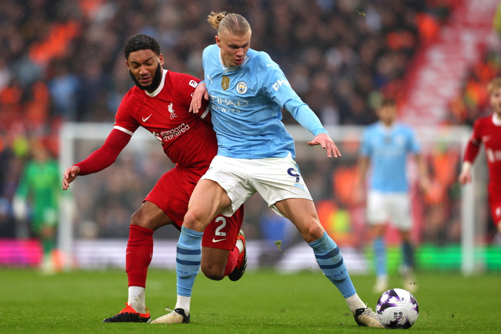 利物浦队大胜曼城,豪取三分 利物浦队大胜曼城,豪取三分