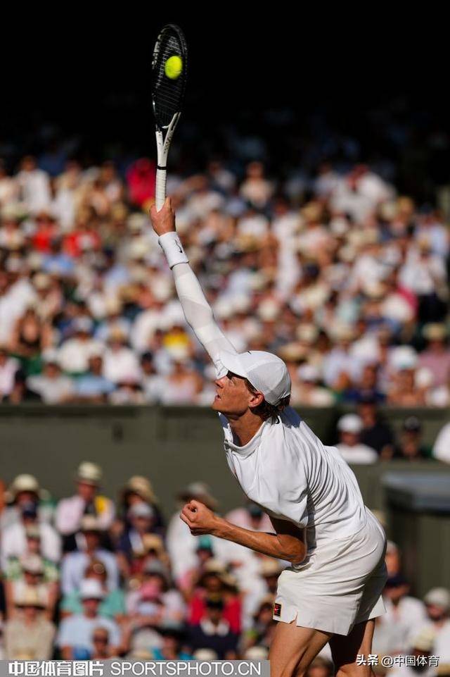 开云体育中国-温网险胜年终总决赛，辛纳带队取胜的简单介绍