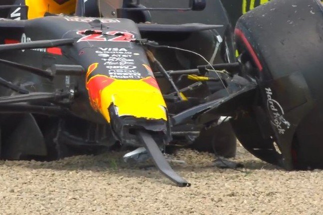 迈凯伦翻盘威廉姆斯,皮亚斯特里点燃赛场 迈凯伦翻盘威廉姆斯,皮亚斯特里点燃赛场