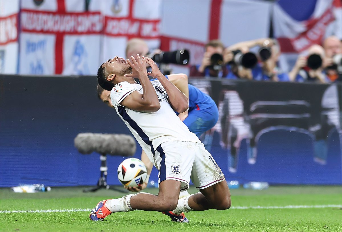 美国绝杀巴萨，贝林厄姆点燃赛场