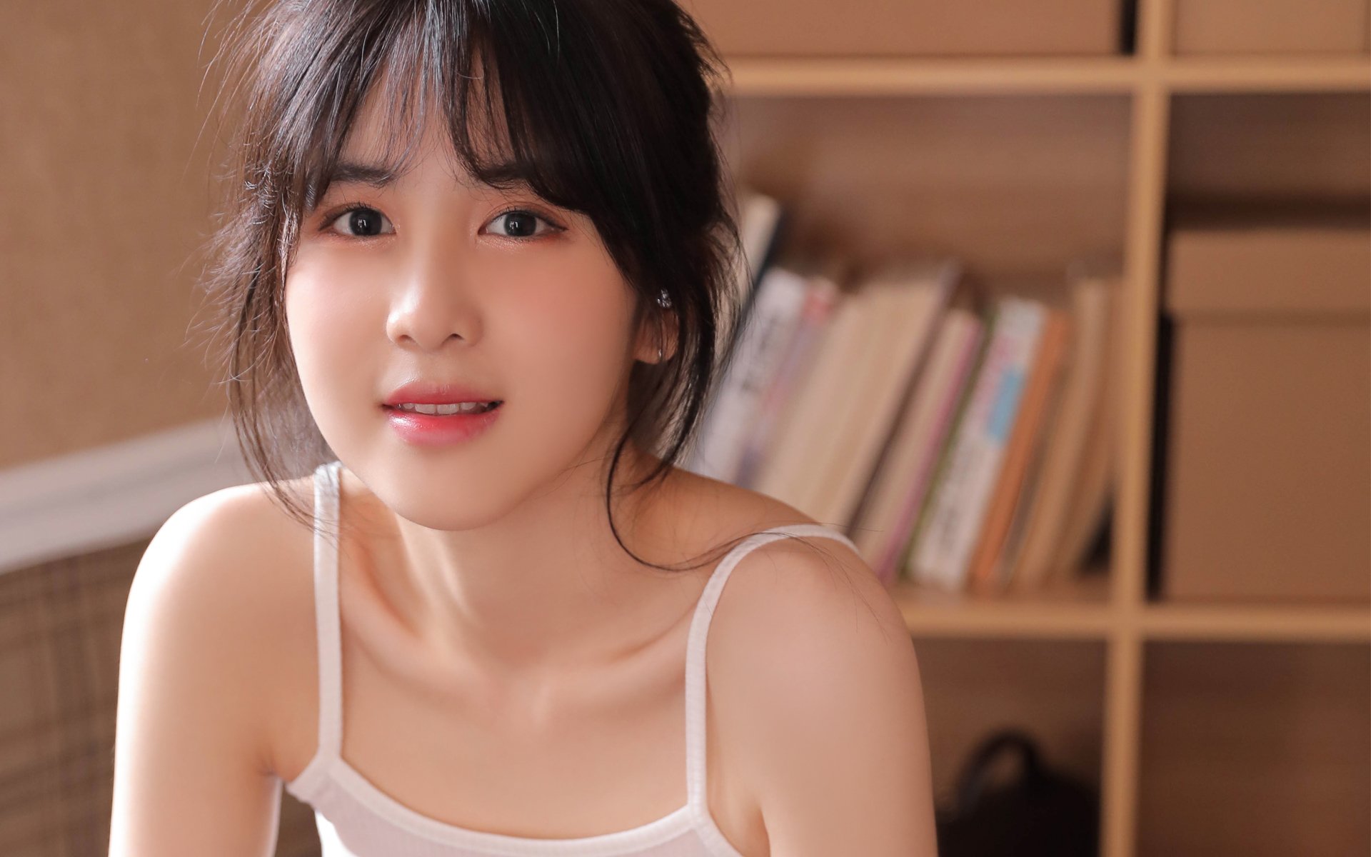 开云下载-同名同姓的较量，当绿茵场的努涅斯与篮球场的努涅斯同时接管比赛