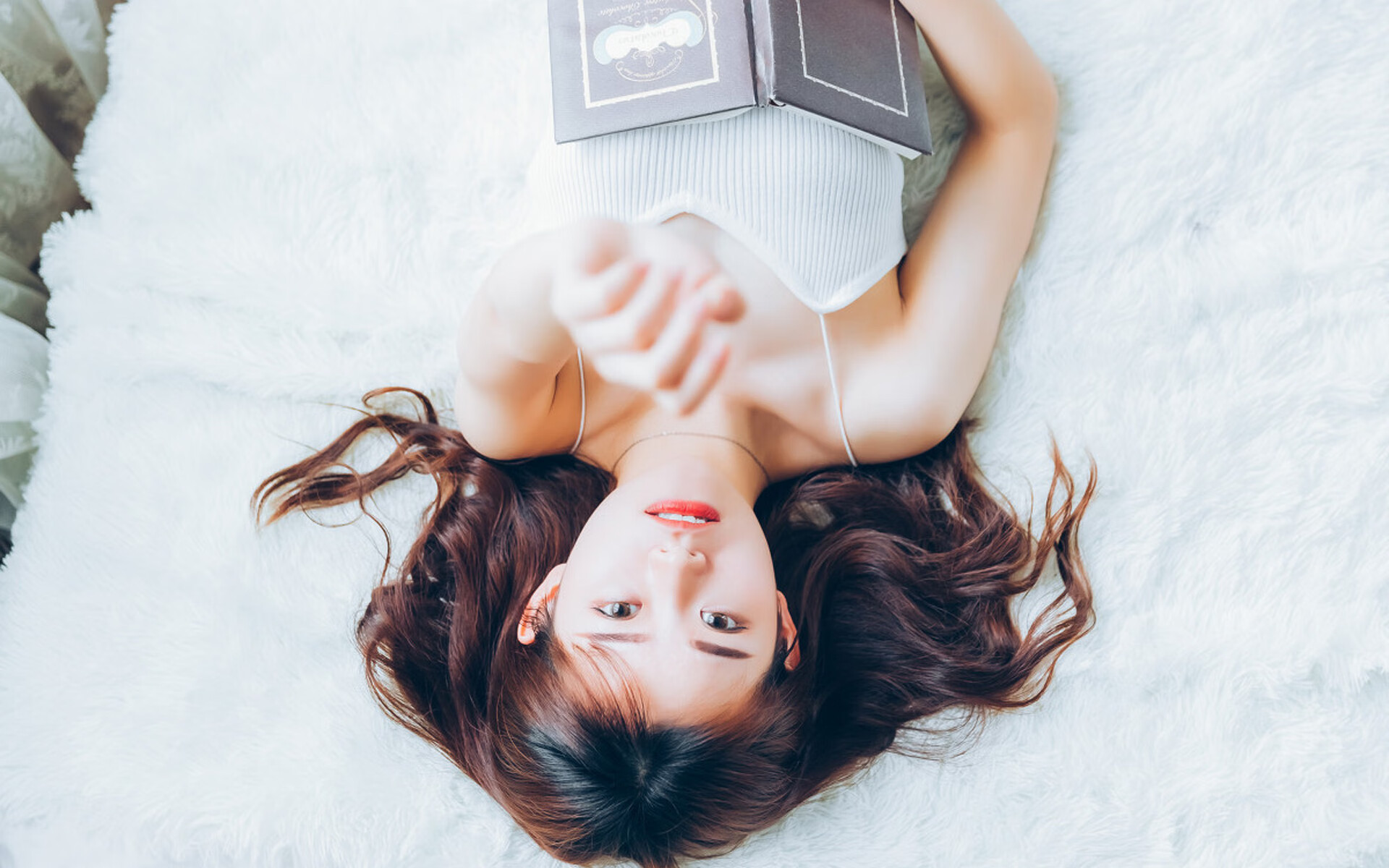 开云体育登录-点射、推射、抢点！萨内三度关键节点得分铸就皇马胜局